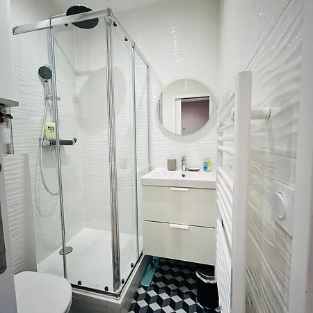 Apartment Enghien - New Studio Fully Furnished *