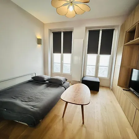 Enghien - New Studio Fully Furnished *