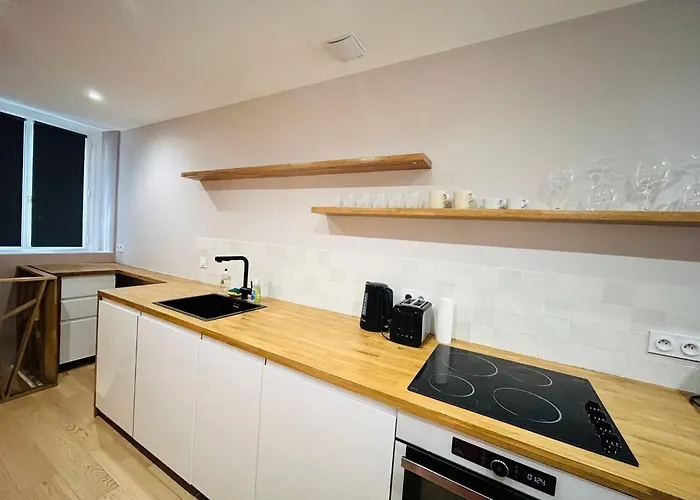 Enghien - New Fully Furnished