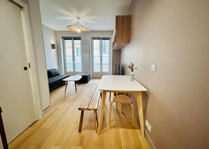 Enghien - New Fully Furnished *