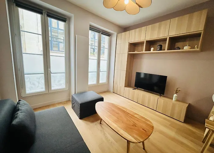 Enghien - New Fully Furnished アパート パリ